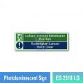 Photoluminescent Fire Exit Keep Clear Sign - ES2518LG | Welldone